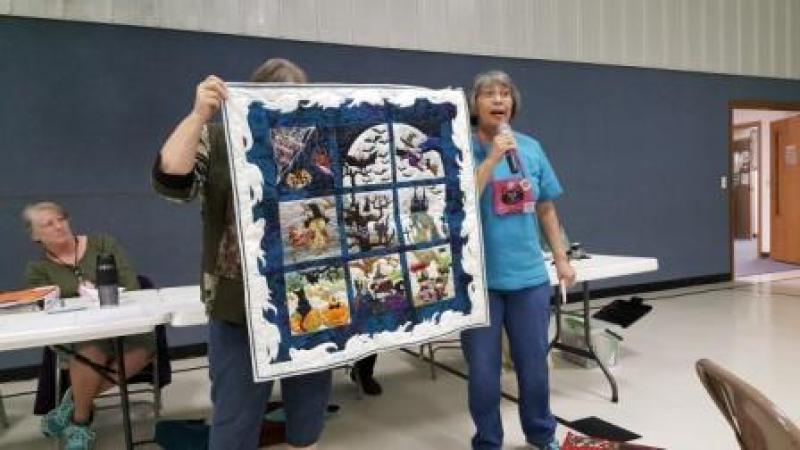 Halloween quilt that lights up made by Irene